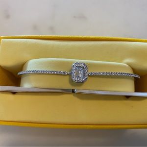 Millenia Bangle Octagon Cut, White